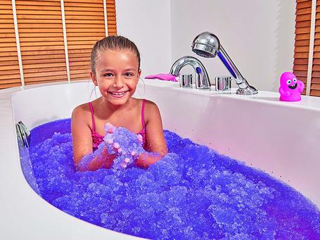 Image 2 of Mermaid Treasure Chest - Glitter Gelli Baff (£7.99)
