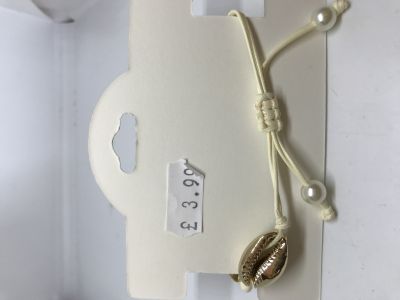 Image 4 of Gold Cowrie Bracelet (£3.99)